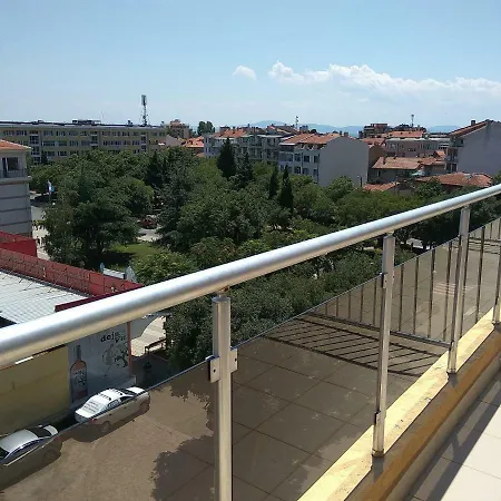 Apartment Ivanovi's Pomorie